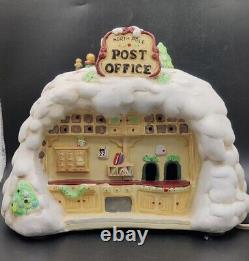 Enesco North Pole Village Post Office Porcelain Musical Night Light Building