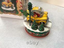 Enesco North Pole Village. RAMBLING SANTA MUSICAL