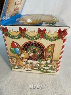 Enesco Sandy Zimnicki HANS & HIKER 831018 North Pole Village Rare