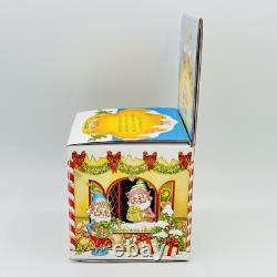 Enesco The North Pole Village Chipper Elf 869694 Sandie Zimnicki VINTAGE