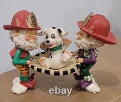 Enesco The North Pole Village Sparky Scooter Smooch Pooch Elf Sandie Zimnicki