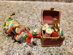 Enesco The North Pole Village Trimmer Elf Sandy Zimnicki 831611 RARE (Broken) Y7