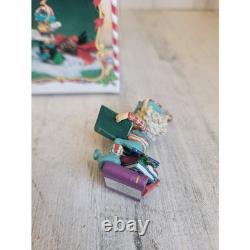 Enesco snippet elf reading North Pole Village vintage Xmas accessory figure