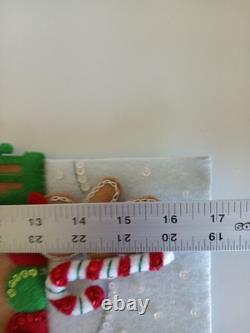 Finished Santa Reindeer Bucilla North Pole Village Felt Sequin Wall Hanging