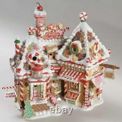 Free Shipping? Department 56 North Pole? Christmas Sweet Shop