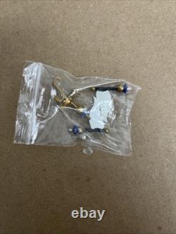 Great Condition Department 56 Santa's Toy Company 56893 North Pole Series W Box