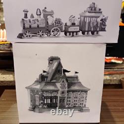 Heritage Village Collection North Pole Express Depot Porcelain Set Handpainted 2