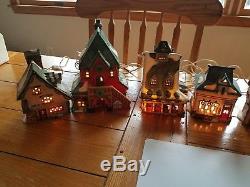 LOT OF 8 Deptartment 56 NORTH POLE SERIES Christmas village buildings