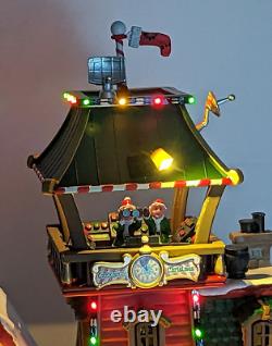 Lemax Santa's Wonderland Village NORTH POLE CONTROL TOWER With Adapter #25864
