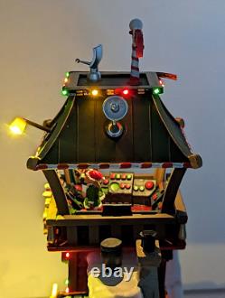 Lemax Santa's Wonderland Village NORTH POLE CONTROL TOWER With Adapter #25864