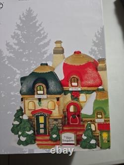 NEW! Department 56 North Pole Series The Bitsy Bungalows Limited Edition