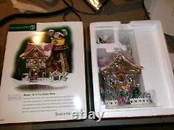 NEW-Dept. 56 NORTH POLE SERIES Mickey's North Pole Holiday House RETIRED NIB