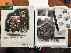 NEW-Dept. 56 NORTH POLE SERIES Mickey's North Pole Holiday House RETIRED NIB