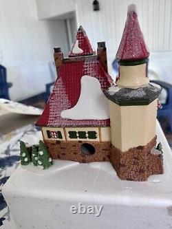 NIB Vintage Department 56 North Pole Series Home of Mr & Mrs Claus