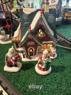 North Pole Home for the Holidays Department 56 North Pole Village NO BOX