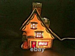 North Pole Series Elf Bunkhouse Dept 56 Heritage Village Collection MIB