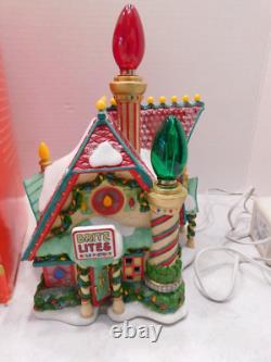 RARE DEPT 56 North Pole Series BRITE LITES BULB FACTORY Christmas Village House