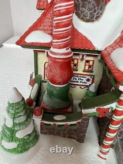 RARE Department 56 North Pole Series The North Pole Palace #805541 Lighted