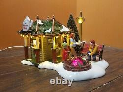 RARE Dept 56 55096 The Cocoa Stop Hot Chocolate Stand Campfire Christmas Village