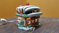 RARE Dept 56 56786 Fretta Fruit Cake Company Bakery North Pole Christmas Village