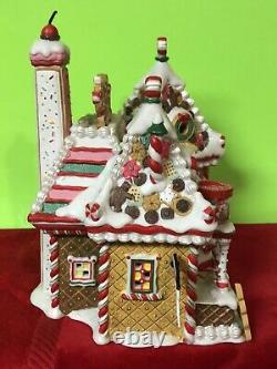 RARE Dept 56 North Pole Village NIB Christmas Sweet Shop 30th Anniversary #6073