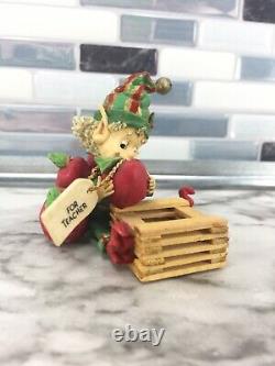 RARE Enesco THE NORTH POLE VILLAGE WINKIE Elf 869708 1994 SANDY ZIMNICKI TEACHER