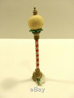 Rare 1994 Enesco The North Pole Village Lamp Post #869643 Accessory Figurine