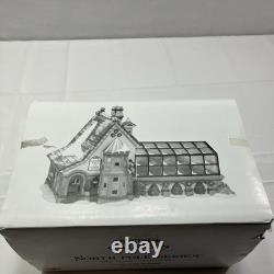 Rare Department 56 North Pole Series Mrs. Claus' Greenhouse 56395 Retired 2001