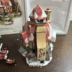 Santa's Sleigh Maker withSanta's Newest Sleigh Dept 56 North Pole #56950 2006