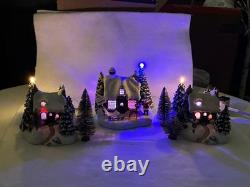 Set Of 3 Beautiful North Pole Christmas Village Houses
