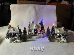 Set Of 3 Beautiful North Pole Christmas Village Houses