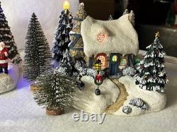 Set Of 3 Beautiful North Pole Christmas Village Houses