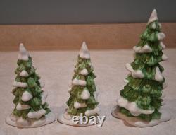 Set of 4 Dept 56, North Pole 15 Yrs Christmas Houses, Boxes, New Lights & Trees