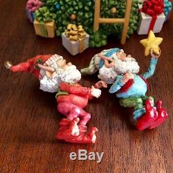 The North Pole Village TWINKLES & TOOTSIE by Enesco