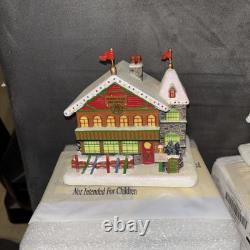 Thomas Kinkade North Pole Village Collection Lot Of 7 Working Santa