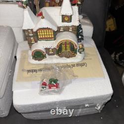 Thomas Kinkade North Pole Village Collection Lot Of 7 Working Santa