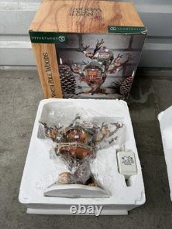 VINTAGE NEW Dept 56 North Pole Woods Reindeer Care & Repair # 56.56882