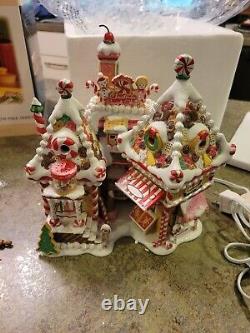 Vintage Dept 56 #56791 North Pole Series CHRISTMAS SWEET SHOP 30th Anniversary