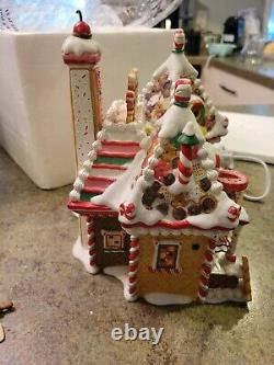 Vintage Dept 56 #56791 North Pole Series CHRISTMAS SWEET SHOP 30th Anniversary