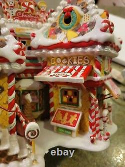 Vintage Dept 56 #56791 North Pole Series CHRISTMAS SWEET SHOP 30th Anniversary