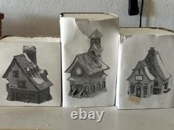 Vintage Dept 56 Lot of 6 North Pole Village houses Box & Light Cords Christmas