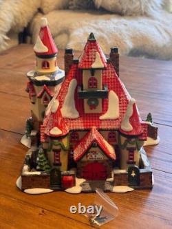 Vintage Dept 56 North Pole 1996 Route 1 North Pole Home of Mr & Mrs Claus in Box