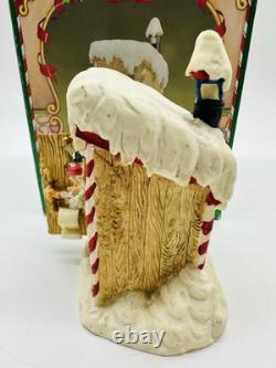 Vintage Enesco North Pole Village Simon at Outhouse 1988 Sandra Zimnicki 879673