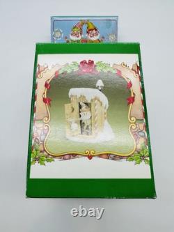 Vintage Enesco North Pole Village Simon at Outhouse 1988 Sandra Zimnicki 879673