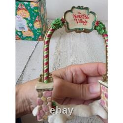 Vintage enesco sandi ziminicki archway gate entrance 861952 North Pole village